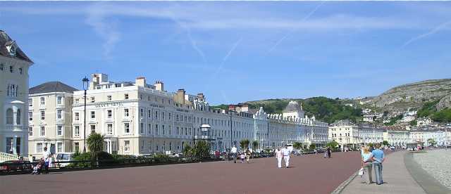 Gloddaeth Crescent